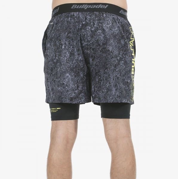 Bullpadel Moder Shorts back. Image source: Padelmarket