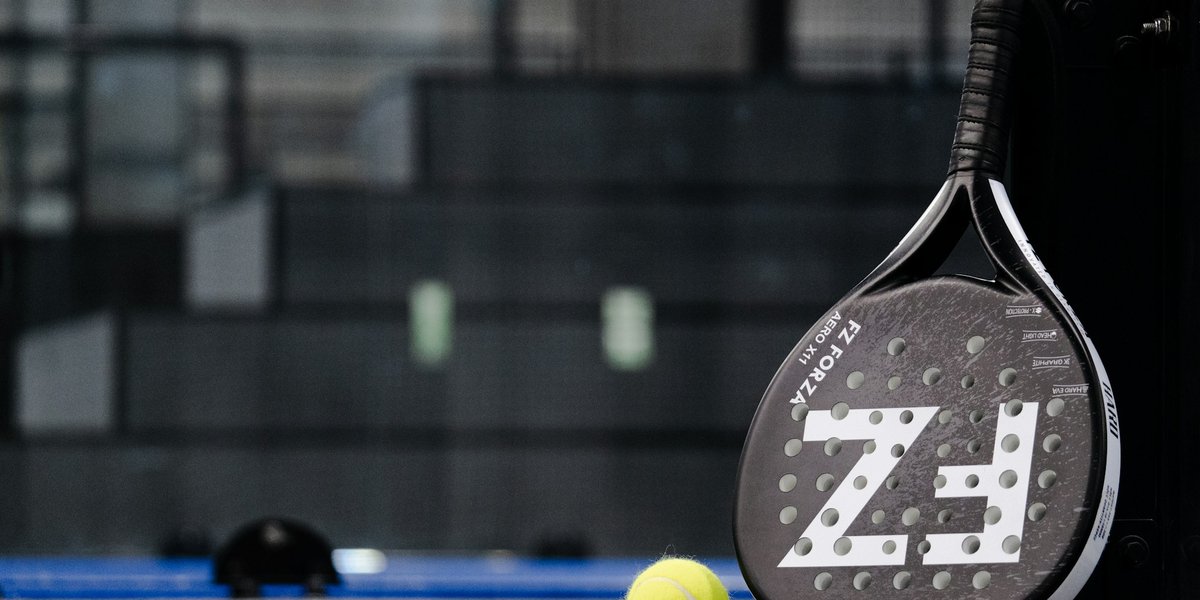 Padel players on court — best Drop Shot padel rackets